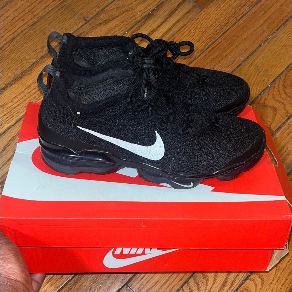 Nike Black VIPORMAX